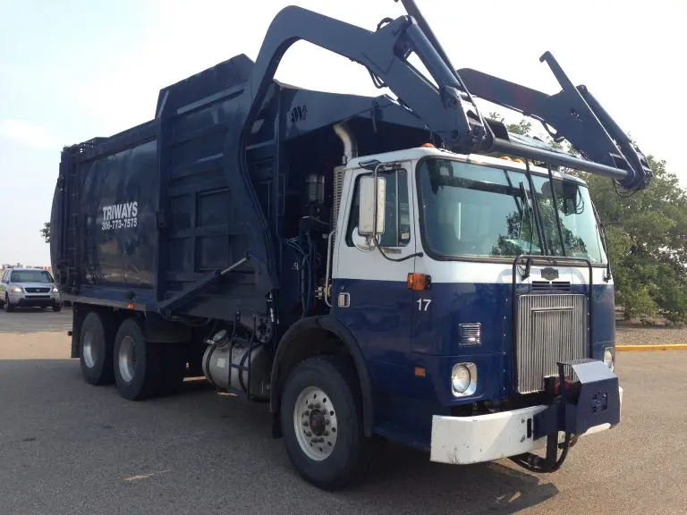 Triways Disposal truck